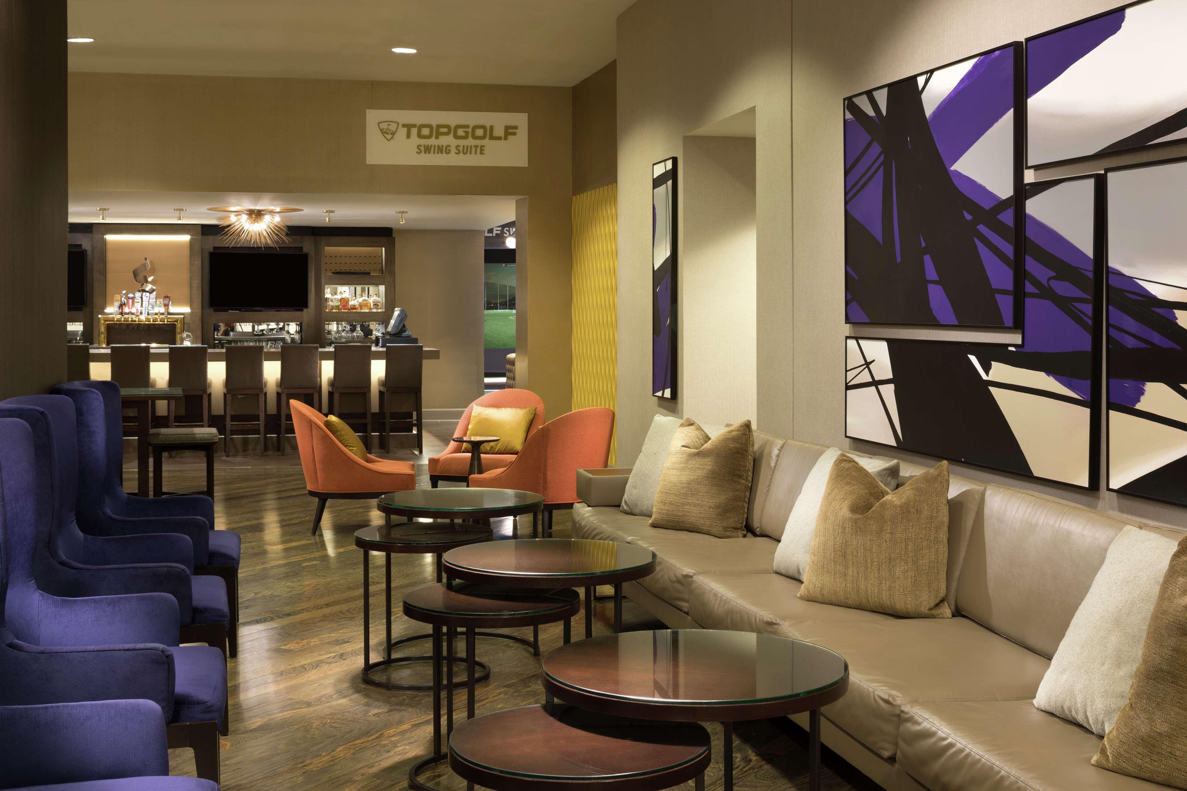 Doubletree By Hilton Hotel Dallas Campbell Centre Bagian luar foto