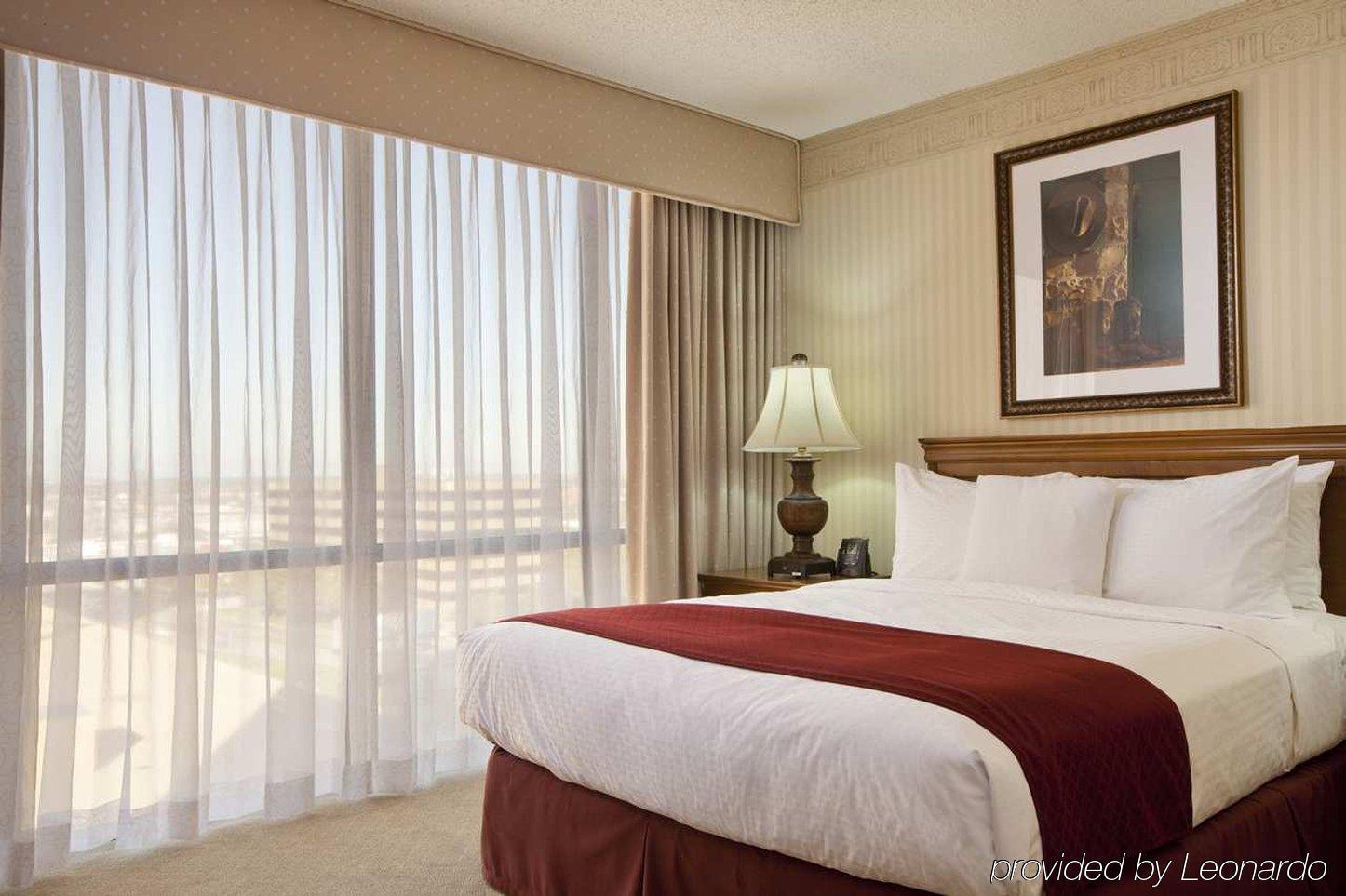 Doubletree By Hilton Hotel Dallas Campbell Centre Ruang foto