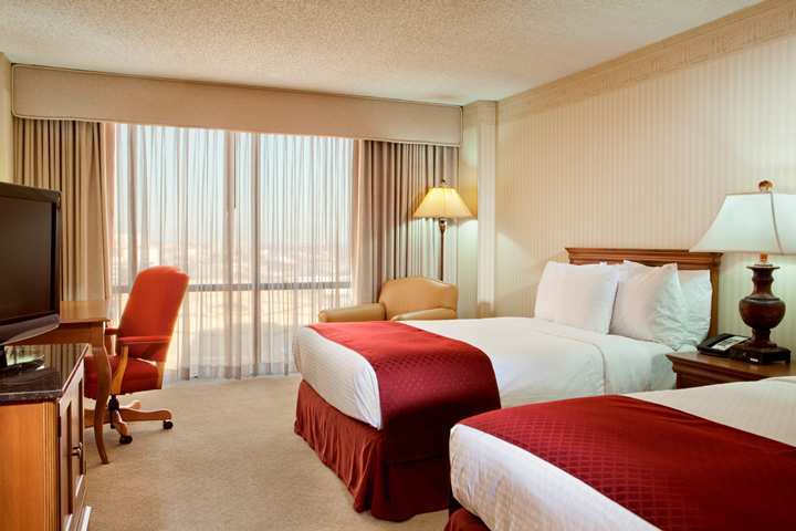 Doubletree By Hilton Hotel Dallas Campbell Centre Bagian luar foto